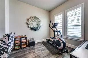 423 T C Jester Blvd, Houston, TX 77007 - Photo 25