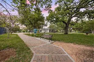 2302 Suffolk Dr, Houston, TX 77027 - Photo 43