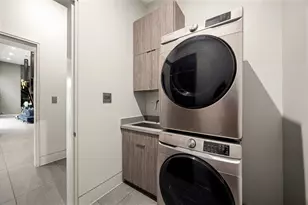 2302 Suffolk Dr, Houston, TX 77027 - Photo 41