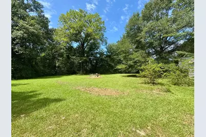 127 County Road 4109, Bronson, TX 75930 - Photo 11