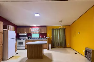 127 County Rd 4109, Bronson, TX 75930 - Photo 13