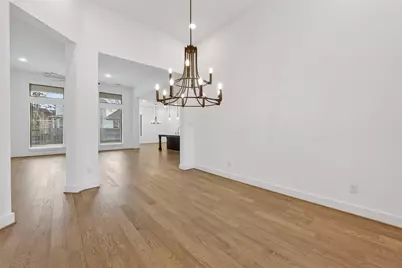 998 Briac Ln, Houston, TX 77301 - Photo 9