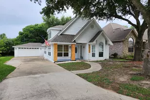 6922 Gentle Breeze Dr, Willis, TX 77318 - Photo 1