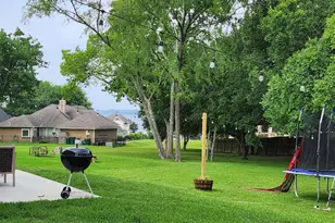 6922 Gentle Breeze Dr, Willis, TX 77318 - Photo 31