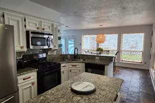 6922 Gentle Breeze Dr, Willis, TX 77318 - Photo 9
