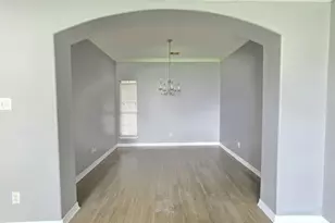 12015 Rosecroft Dr, Houston, TX 77048 - Photo 7