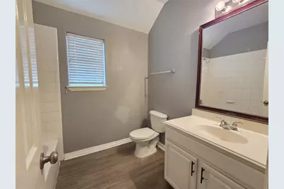 12015 Rosecroft Drive, Houston, TX 77048 - Photo 13