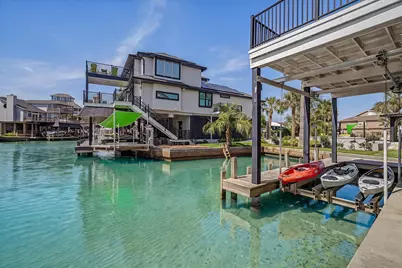 1047 & 1027 Long Reach Drive, Tiki Island, TX 77554 - Photo 47