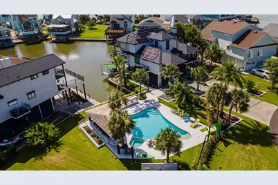 1047 & 1027 Long Reach Drive, Tiki Island, TX 77554 - Photo 3