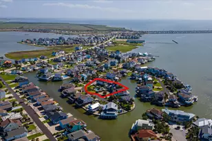 1047 & 1027 Long Reach Dr, Tiki Island, TX 77554 - Photo 49
