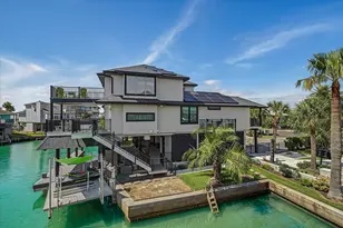1047 & 1027 Long Reach Dr, Tiki Island, TX 77554 - Photo 31