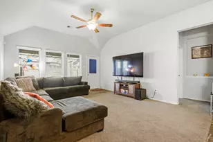 2930 Yaupon Grove Ln, Conroe, TX 77385 - Photo 11