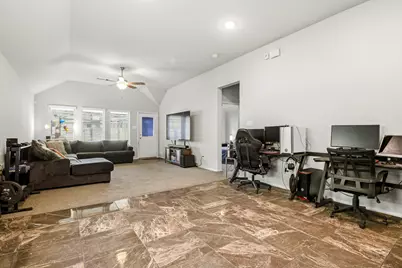 2930 Yaupon Grove Lane, Conroe, TX 77385 - Photo 9