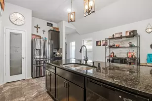 2930 Yaupon Grove Ln, Conroe, TX 77385 - Photo 7