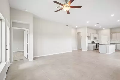739 Hidden Meadow Street, Rosharon, TX 77583 - Photo 11