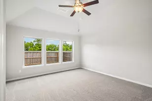 739 Hidden Meadow St, Rosharon, TX 77583 - Photo 15