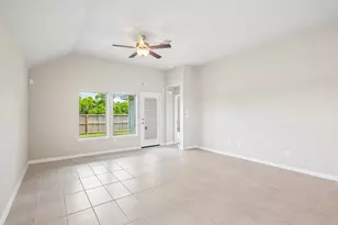 739 Hidden Meadow St, Rosharon, TX 77583 - Photo 17
