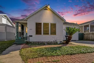 4921 Alamo Dr, Galveston, TX 77551 - Photo 15