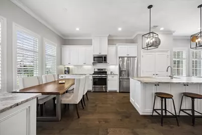 2411 Detering Street, Houston, TX 77007 - Photo 7