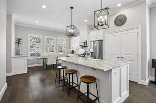 2411 Detering St, Houston, TX 77007 - Photo 9