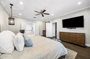 2411 Detering St, Houston, TX 77007 - Photo 15