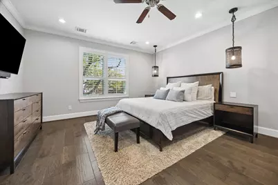 2411 Detering Street, Houston, TX 77007 - Photo 13