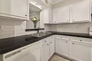 11550 Chimney Rock Rd, Houston, TX 77035 - Photo 15