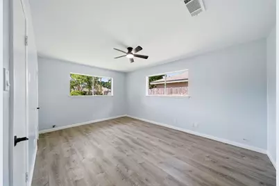 815 Klare Avenue, Rosenberg, TX 77471 - Photo 17