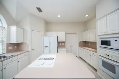 703 Acacia Place, Missouri City, TX 77459 - Photo 25