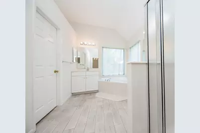 703 Acacia Place, Missouri City, TX 77459 - Photo 13
