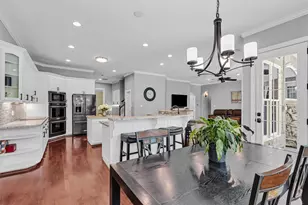 9726 Crestwater Cir, Magnolia, TX 77354 - Photo 17