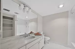 5001 Woodway Dr, Houston, TX 77056 - Photo 21