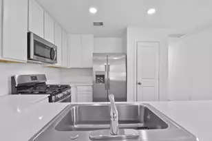 21455 Carosella Dr, New Caney, TX 77357 - Photo 11