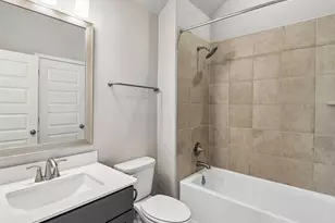 6107 Golden Plover Ln, Pearland, TX 77584 - Photo 7