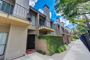 10811 Richmond Ave, Houston, TX 77042 - Photo 35