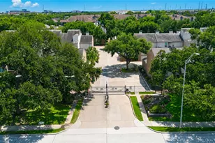 10811 Richmond Ave, Houston, TX 77042 - Photo 31