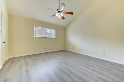 10811 Richmond Avenue #9, Houston, TX 77042 - Photo 11