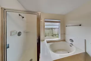 17602 Coventry Oaks Dr, Houston, TX 77084 - Photo 11