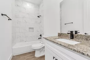 5617 Savyon Dr, Houston, TX 77091 - Photo 13