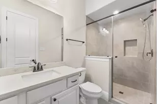 118 Stadium Dr, Sugar Land, TX 77498 - Photo 31