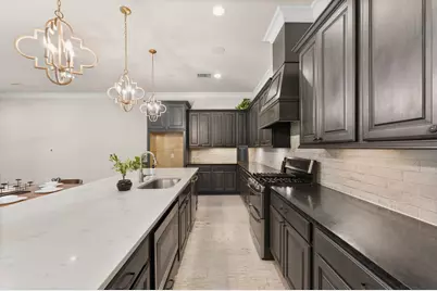 118 Stadium Drive, Sugar Land, TX 77498 - Photo 11