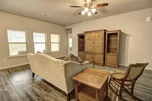 188 Courageous Side Way, Magnolia, TX 77354 - Photo 5