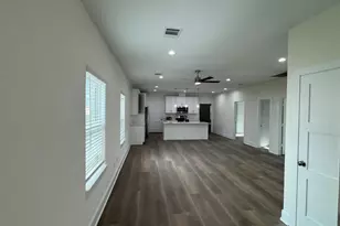 3317 Beulah St, Houston, TX 77004 - Photo 9