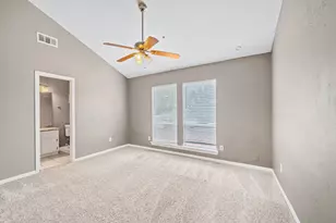 7716 Challie Ln, Houston, TX 77088 - Photo 17