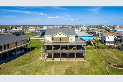 920 Palmview, Crystal Beach, TX 77650 - Photo 1