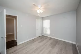 2903 Pepper Wood, Sugar Land, TX 77479 - Photo 13