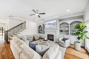 4131 Byron St, West University Place, TX 77005 - Photo 17