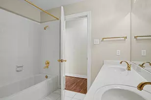 13222 Sycamore Heights St, Houston, TX 77065 - Photo 37