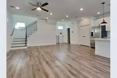 2056 Johanna Drive #F, Houston, TX 77055 - Photo 3