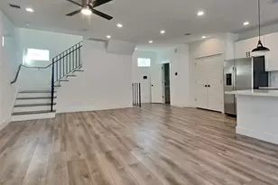 2056 Johanna Dr, Houston, TX 77055 - Photo 3